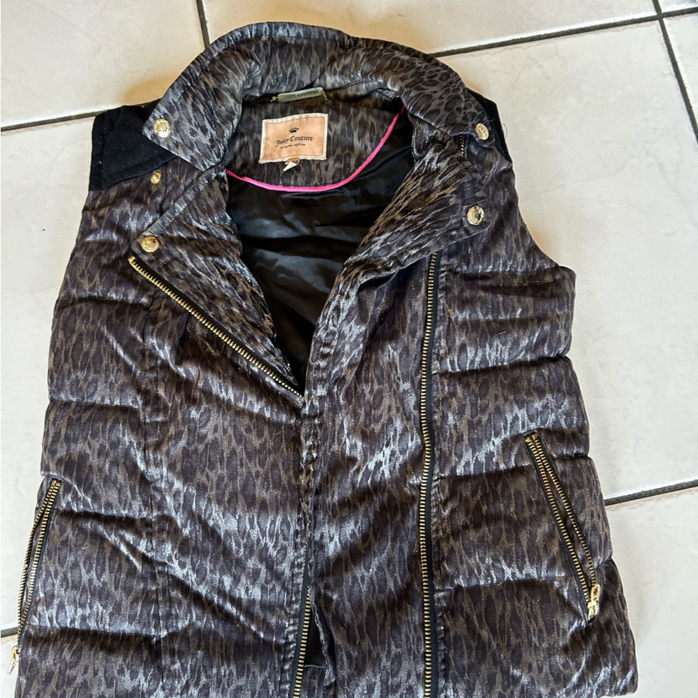 Juicy couture cute sleepless puffer vest
